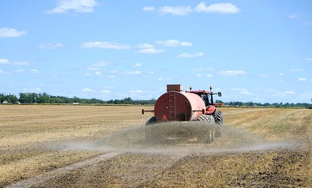 Jakie nawozy podawać do akwarium? Jakie nawozy podawać do akwarium?