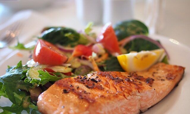 Czy łosoś wędzony z Biedronki jest zdrowy? Czy łosoś wędzony z Biedronki jest zdrowy?